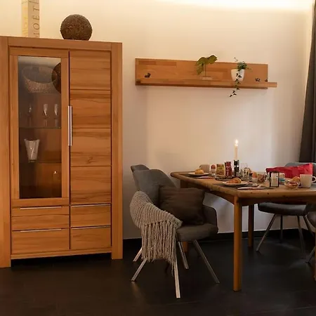 Md-7 Lutherstrasse 15 - Luxus-wasserbett-smarttv-terrasse-2schlafzimmer *